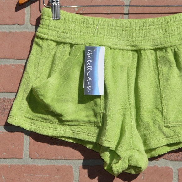 Isabella Rose Soleil Terry Cover Up Swim Shorts Size Medium NWT - Picture 4 of 6